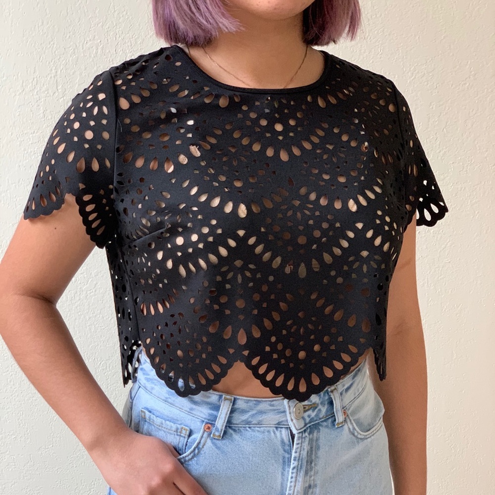 Bebe cutout crop top